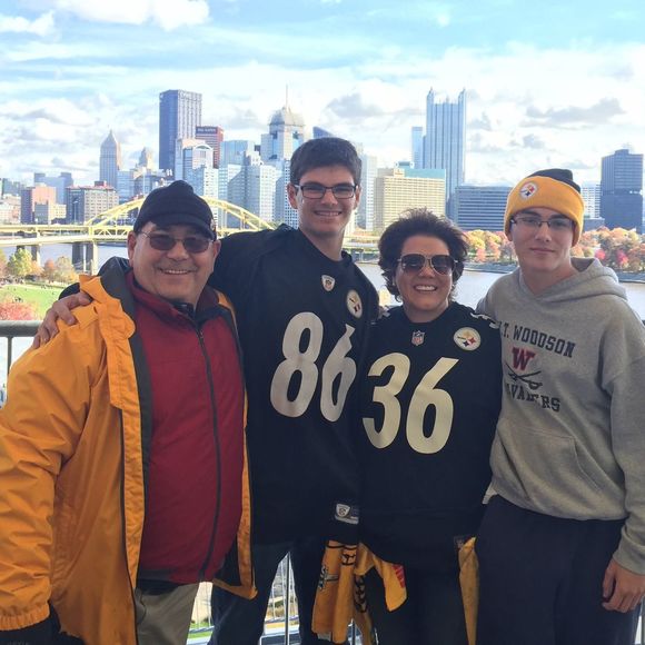 Meet your Posher, Corinna - Picture 1 of 1